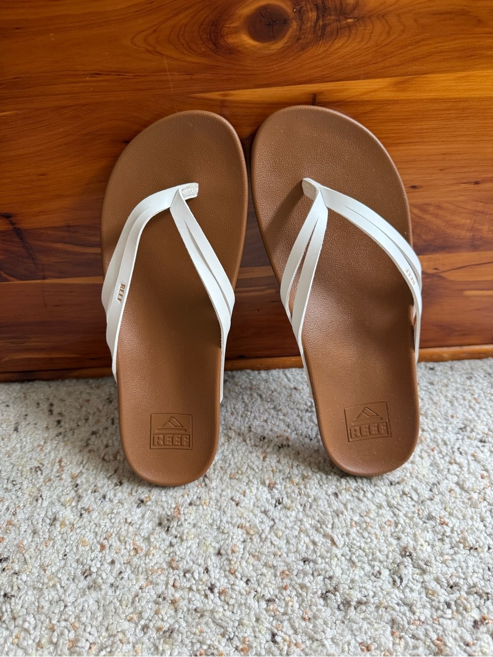 Reef Women's White Strap Tan Footbed Sandals